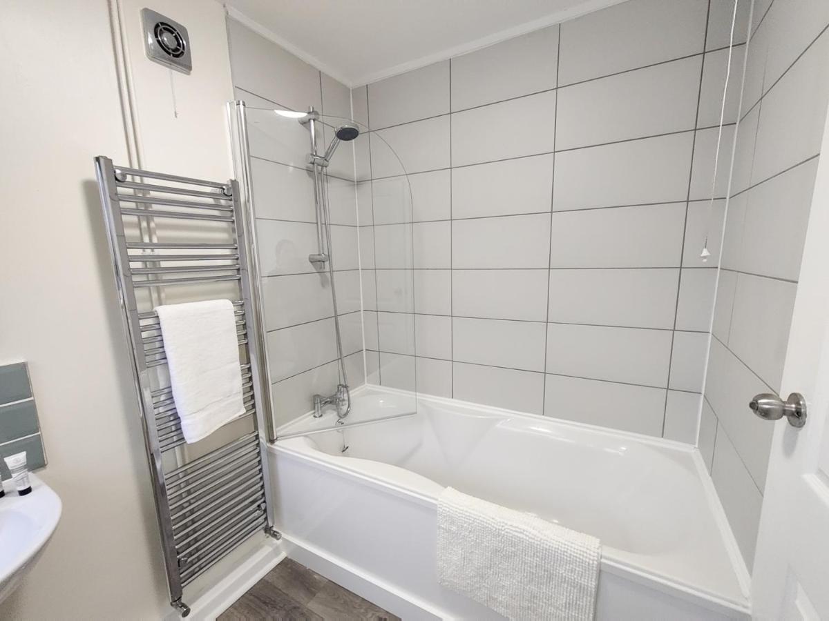 3Br-St Johns Hse-Free Parking-Workers-Kitchen-Wifi-Dog Friendly Apartment Doncaster Exterior photo